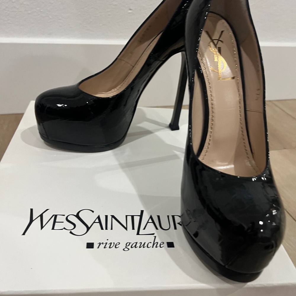 Nwb YSL tribtoo black croc platform heel 37.5